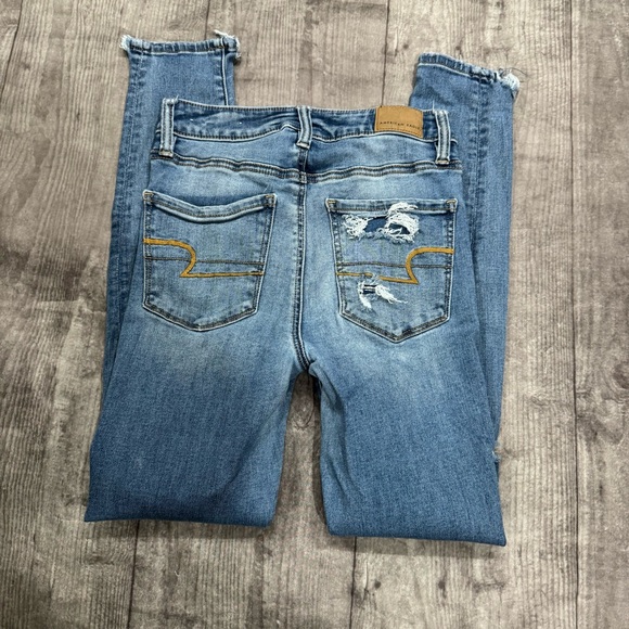 American Eagle “Next Level Stretch” Super Hi-Rise Jegging Distressed Jeans - Picture 5 of 6